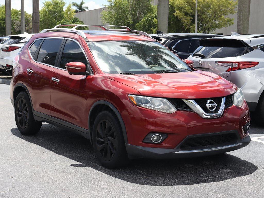 used 2015 Nissan Rogue car, priced at $7,888