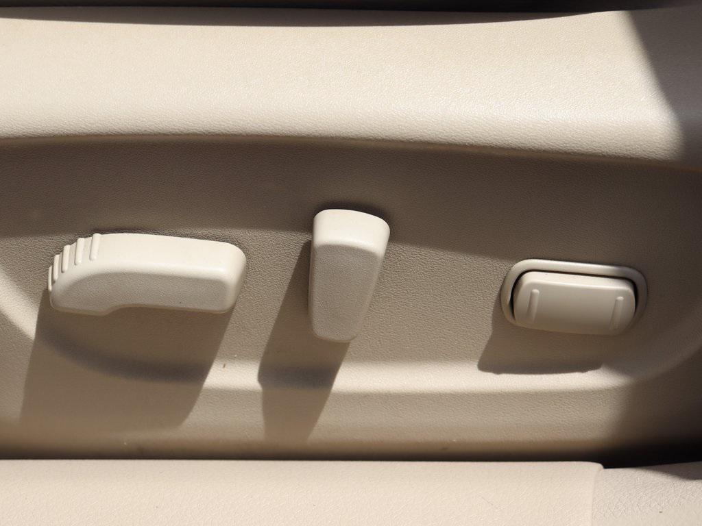 used 2015 Nissan Rogue car, priced at $7,888