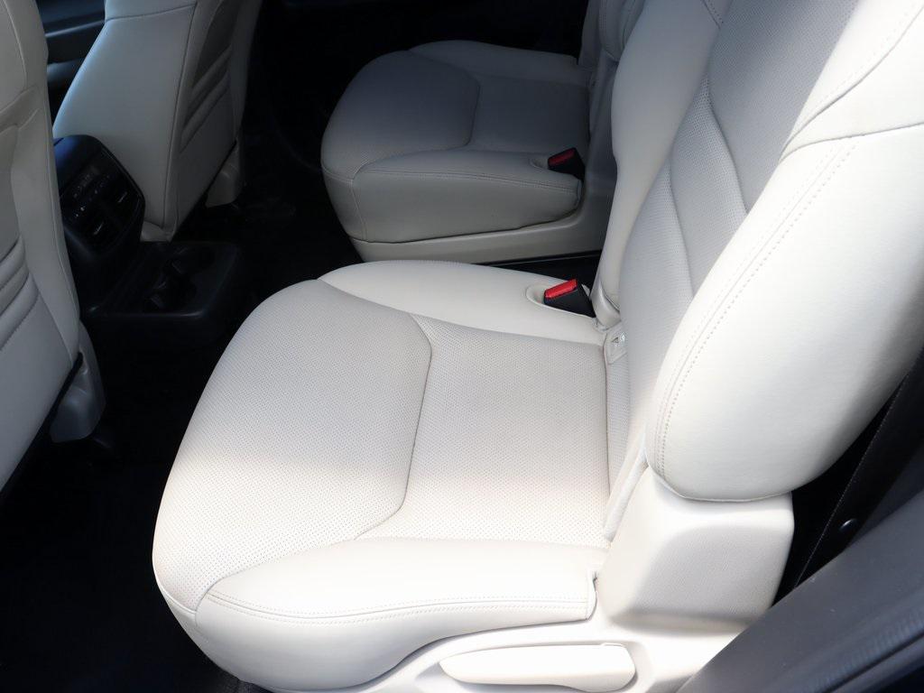 used 2023 Mazda CX-9 car, priced at $26,900