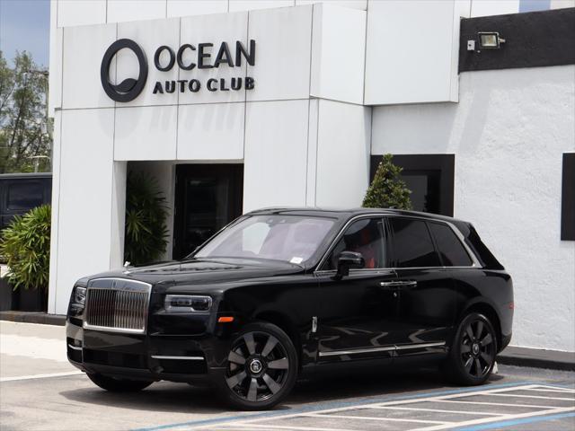 used 2022 Rolls-Royce Cullinan car, priced at $309,990