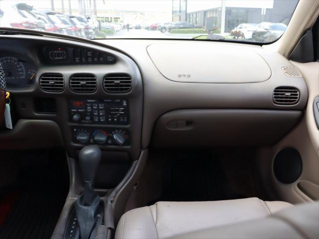 used 1997 Pontiac Grand Prix car, priced at $3,998