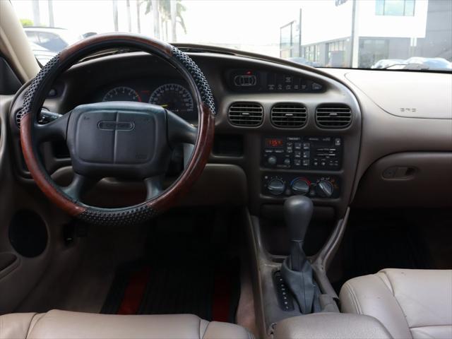 used 1997 Pontiac Grand Prix car, priced at $3,998