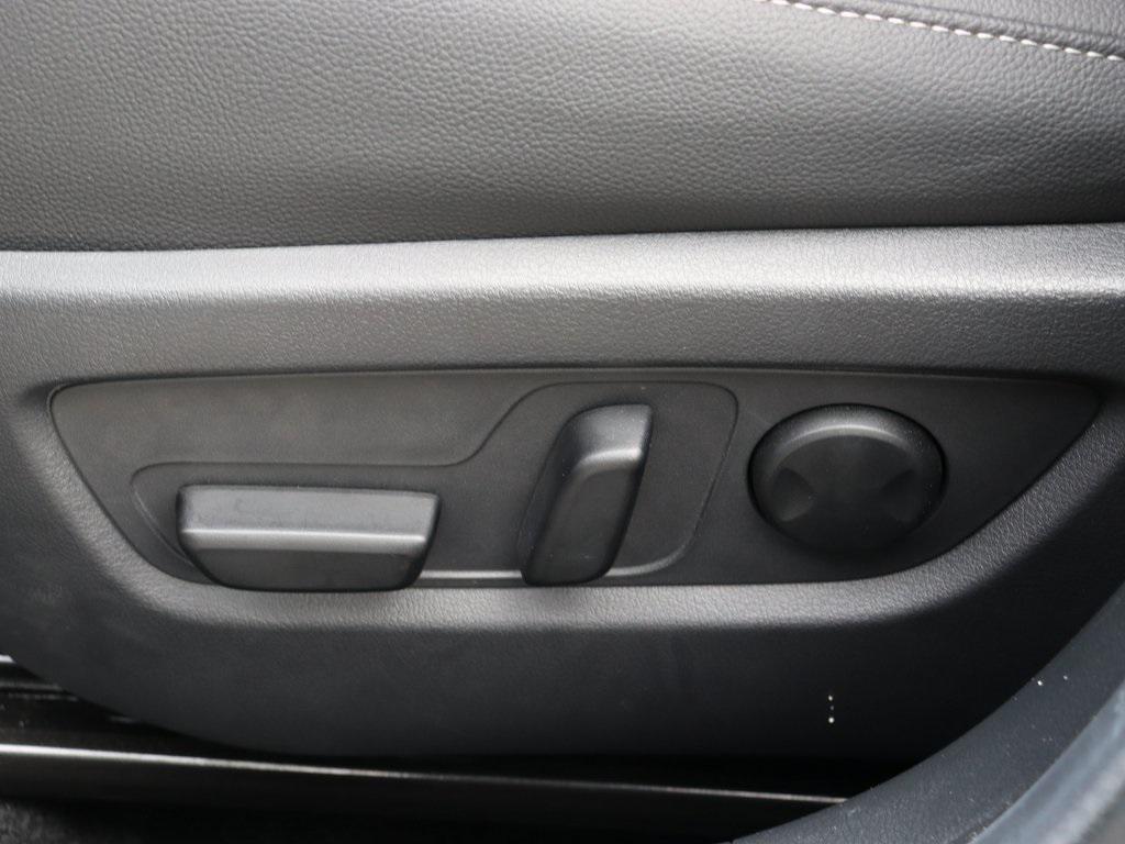 used 2025 Mazda CX-50 car, priced at $26,900