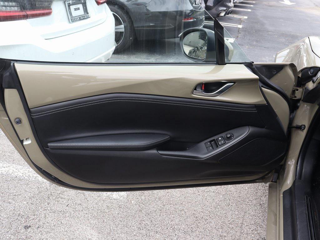 used 2023 Mazda MX-5 Miata RF car, priced at $25,900