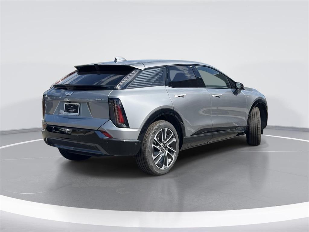 new 2025 Cadillac OPTIQ car, priced at $55,615