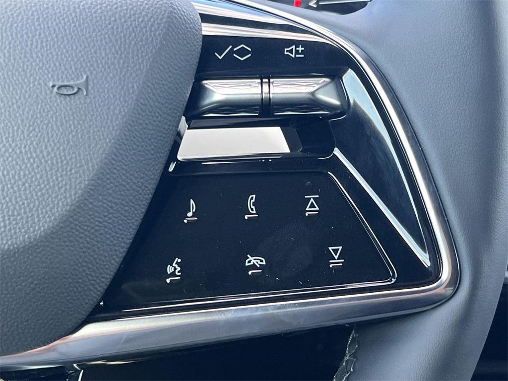 new 2025 Cadillac OPTIQ car, priced at $55,615