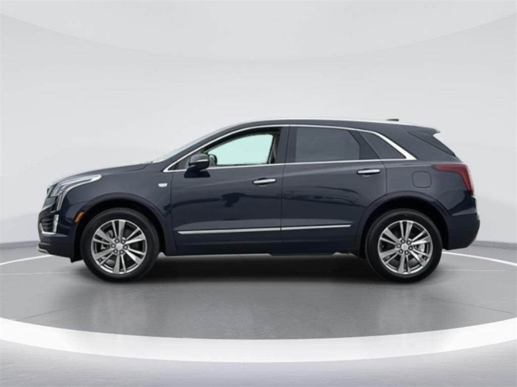 new 2024 Cadillac XT5 car, priced at $46,505