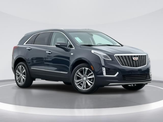 new 2024 Cadillac XT5 car, priced at $46,505