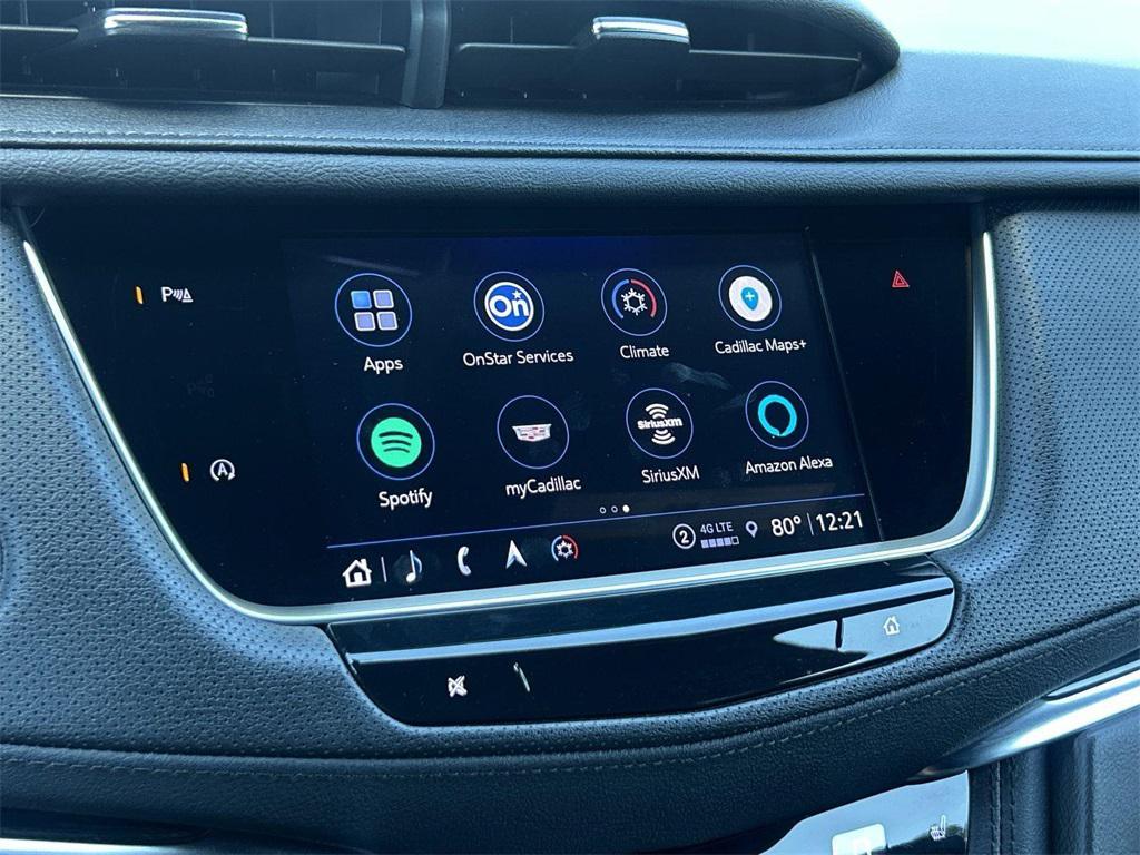 used 2022 Cadillac XT5 car, priced at $30,277