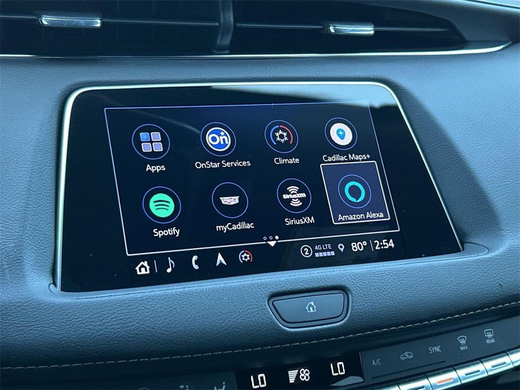 used 2023 Cadillac XT4 car, priced at $27,257