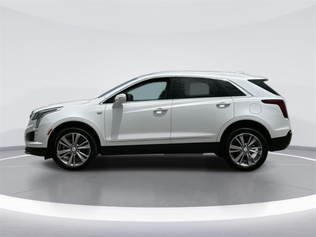 new 2024 Cadillac XT5 car, priced at $47,033