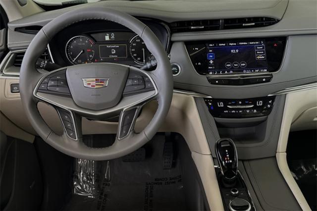 new 2024 Cadillac XT5 car, priced at $47,033