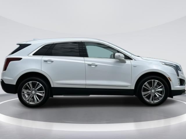 new 2024 Cadillac XT5 car, priced at $47,033