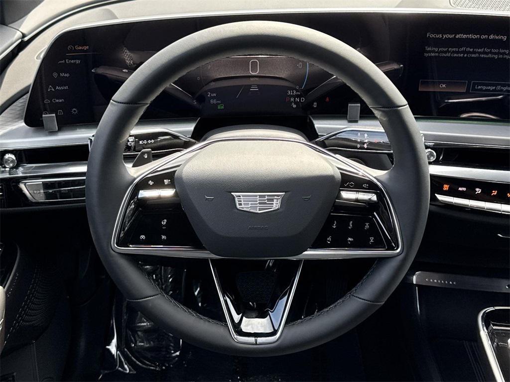 new 2025 Cadillac LYRIQ car, priced at $61,090