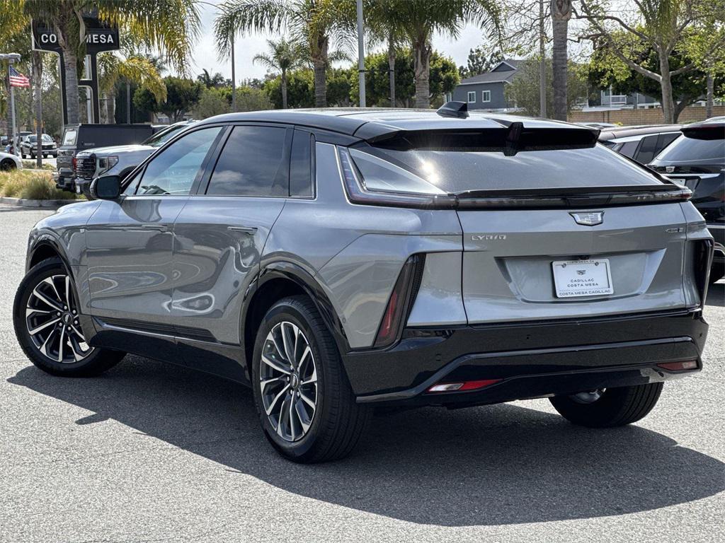new 2025 Cadillac LYRIQ car, priced at $61,090