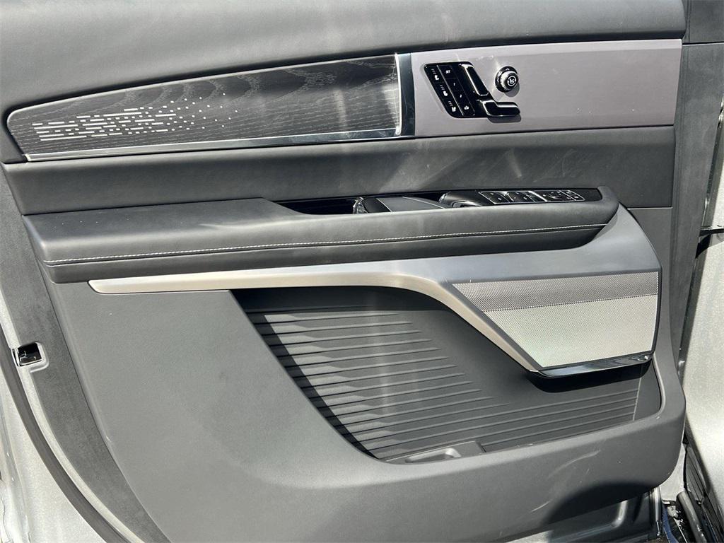 new 2026 Cadillac VISTIQ car, priced at $98,690