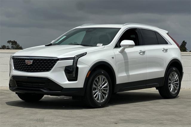 new 2024 Cadillac XT4 car, priced at $46,615