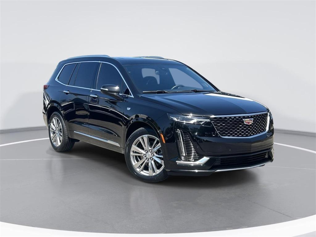 used 2023 Cadillac XT6 car, priced at $35,447