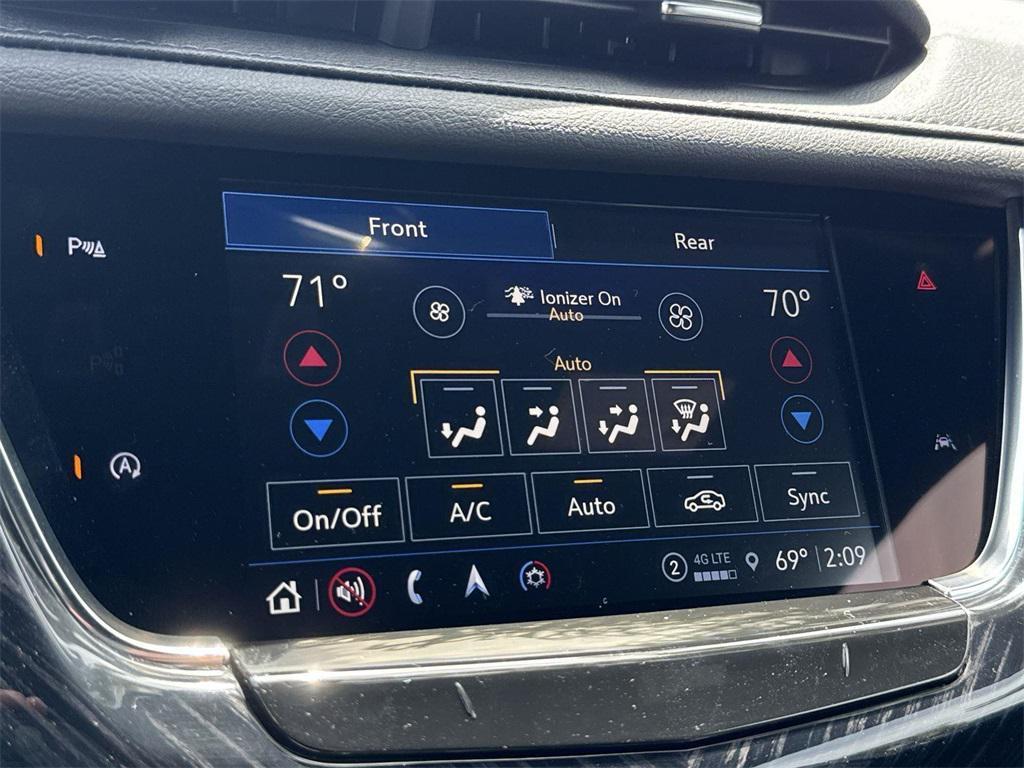 new 2025 Cadillac XT6 car, priced at $56,465
