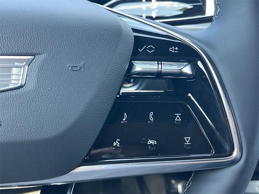 new 2025 Cadillac LYRIQ car, priced at $64,115