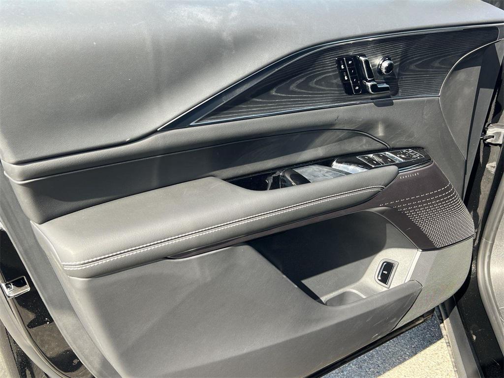 new 2025 Cadillac LYRIQ car, priced at $64,115