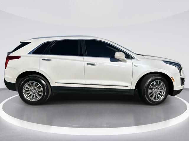 used 2017 Cadillac XT5 car, priced at $18,000