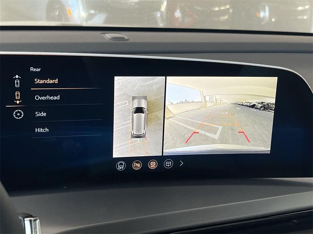 new 2026 Cadillac VISTIQ car, priced at $81,115