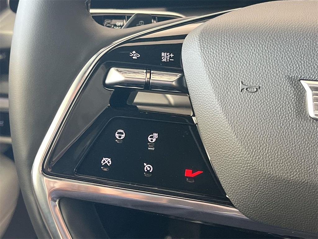 new 2026 Cadillac VISTIQ car, priced at $81,115