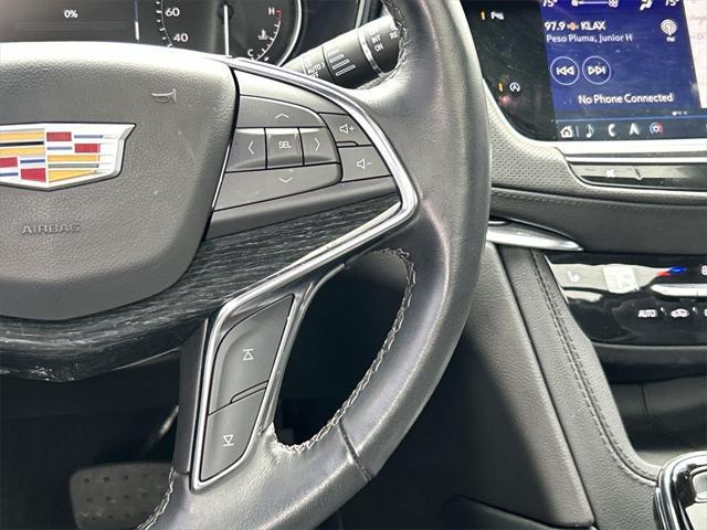 used 2024 Cadillac XT5 car, priced at $42,549