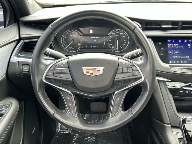 used 2024 Cadillac XT5 car, priced at $42,549