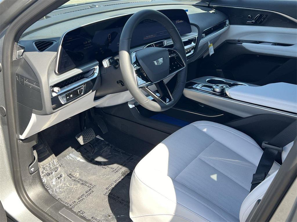 new 2025 Cadillac LYRIQ car, priced at $60,090