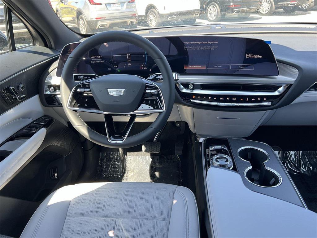 new 2025 Cadillac LYRIQ car, priced at $60,090