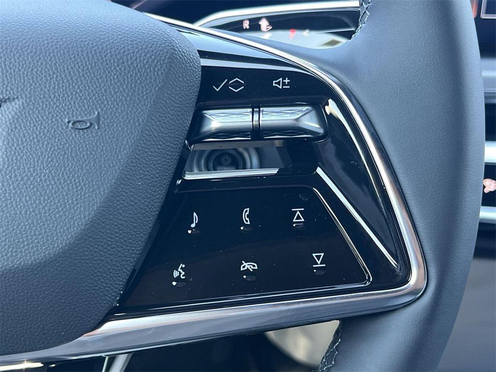 new 2025 Cadillac LYRIQ car, priced at $60,090