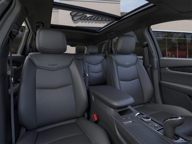 new 2025 Cadillac XT5 car, priced at $53,115