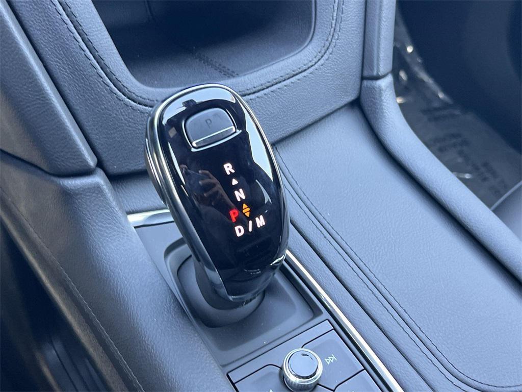 new 2025 Cadillac XT6 car, priced at $48,840