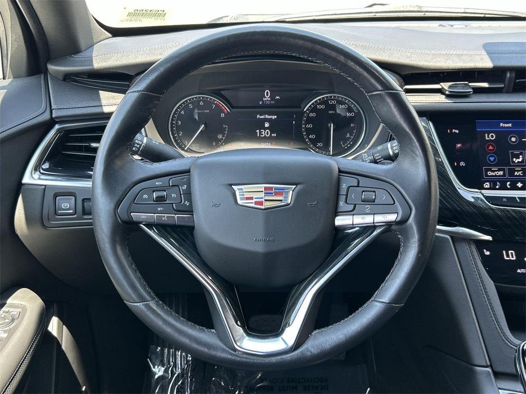used 2022 Cadillac XT6 car, priced at $36,298