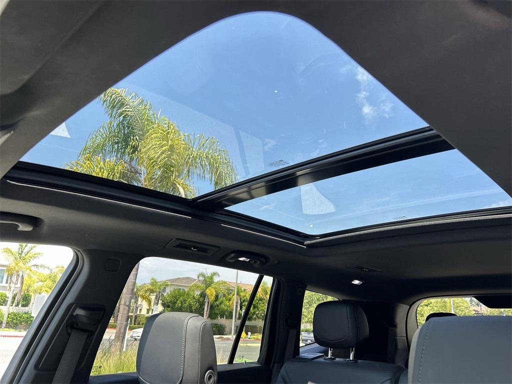 used 2022 Cadillac XT6 car, priced at $36,298
