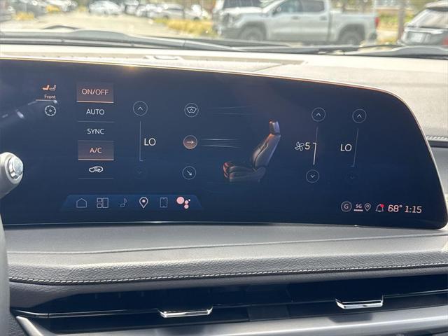 new 2025 Cadillac XT4 car, priced at $43,765