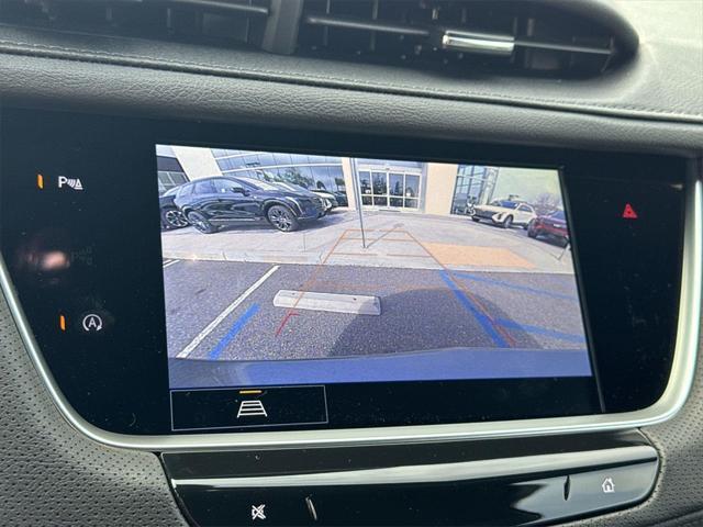 new 2025 Cadillac XT5 car, priced at $45,190