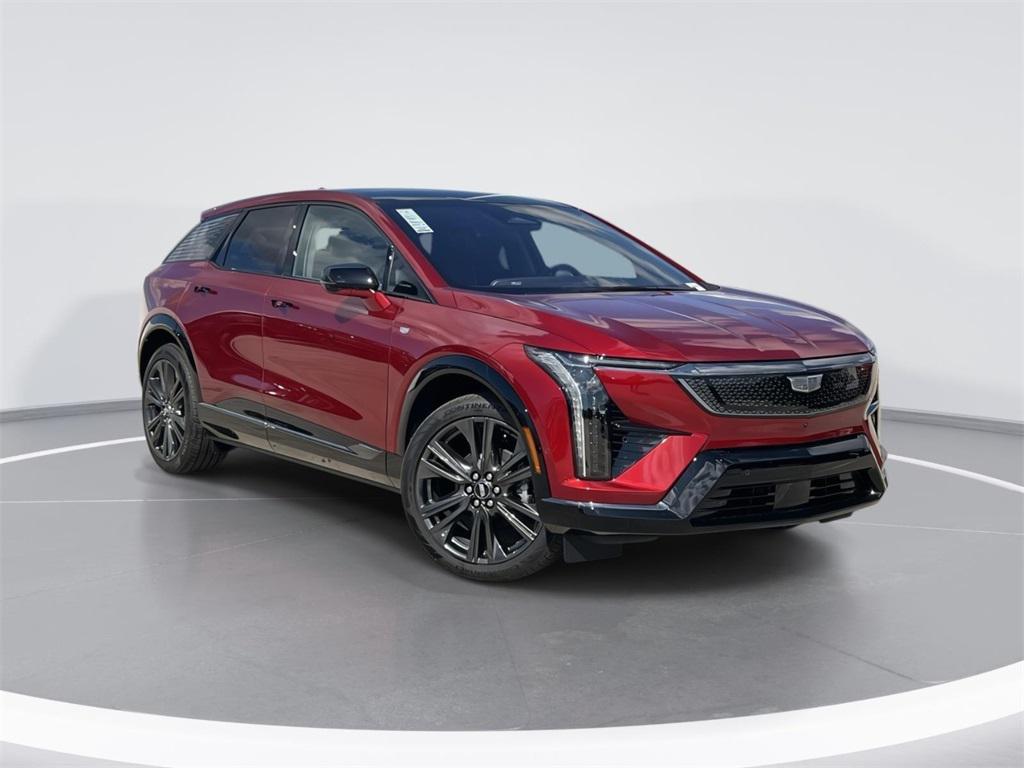 new 2025 Cadillac OPTIQ car, priced at $60,595