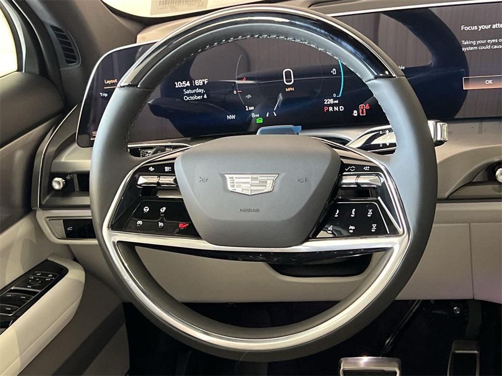 new 2026 Cadillac VISTIQ car, priced at $80,390