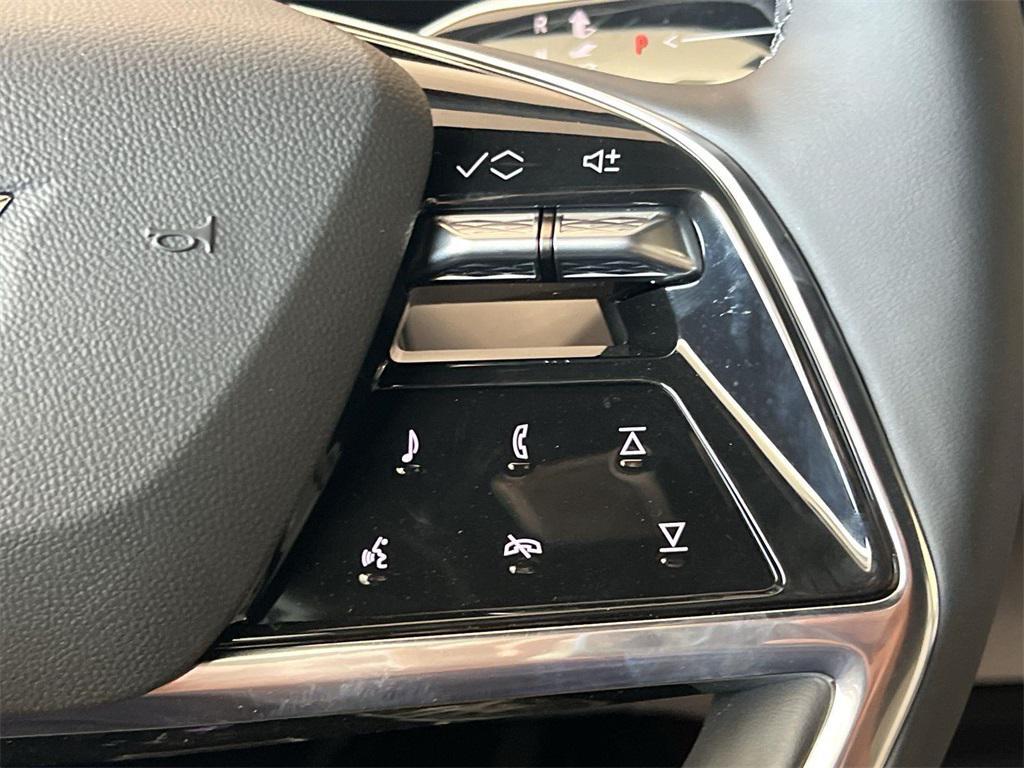 new 2026 Cadillac VISTIQ car, priced at $80,390