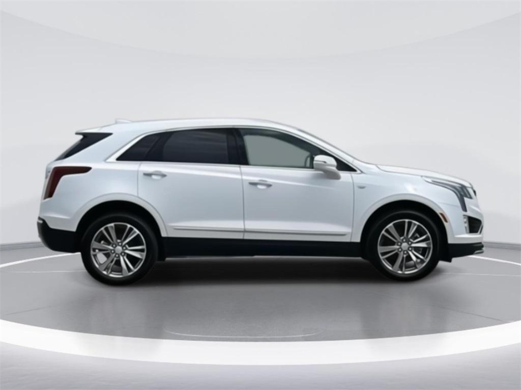 new 2024 Cadillac XT5 car, priced at $47,033
