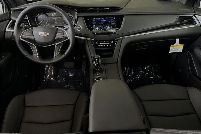 new 2024 Cadillac XT5 car, priced at $47,033