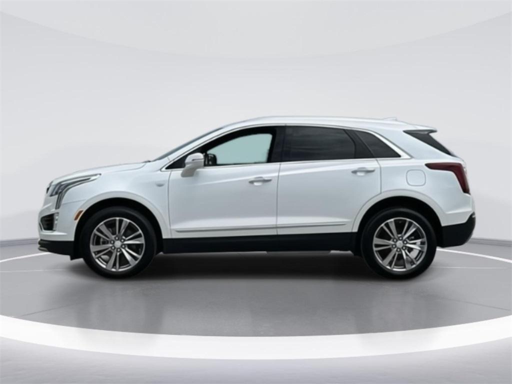 new 2024 Cadillac XT5 car, priced at $47,033