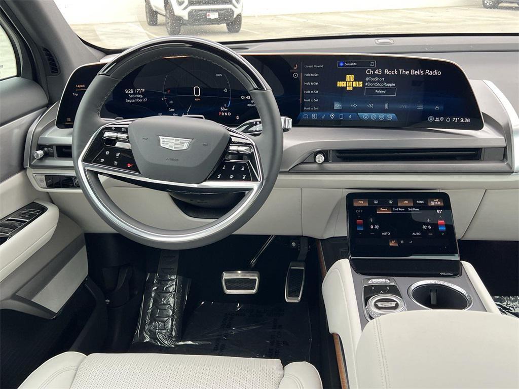 new 2026 Cadillac VISTIQ car, priced at $80,515