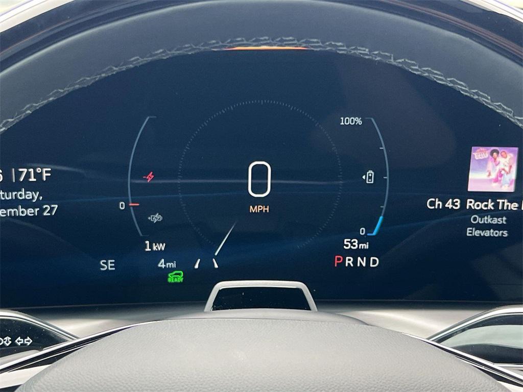 new 2026 Cadillac VISTIQ car, priced at $80,515