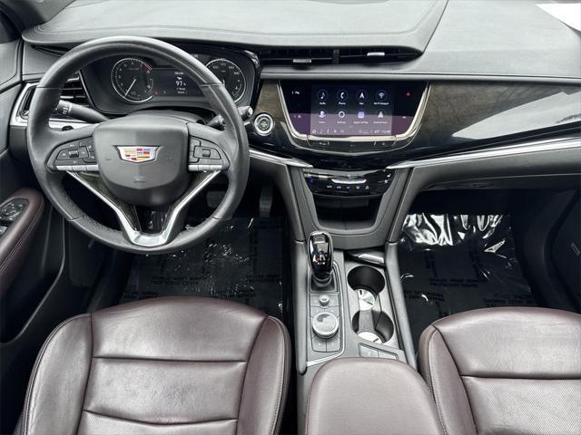 used 2023 Cadillac XT6 car, priced at $37,197