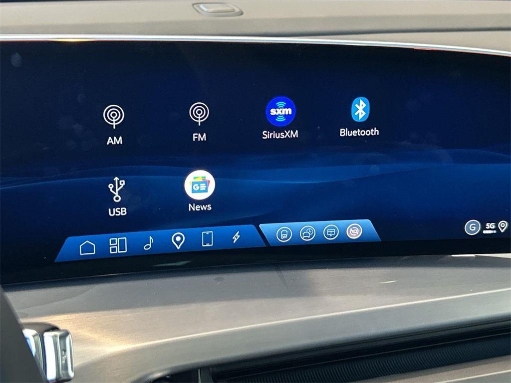 new 2026 Cadillac VISTIQ car, priced at $80,715