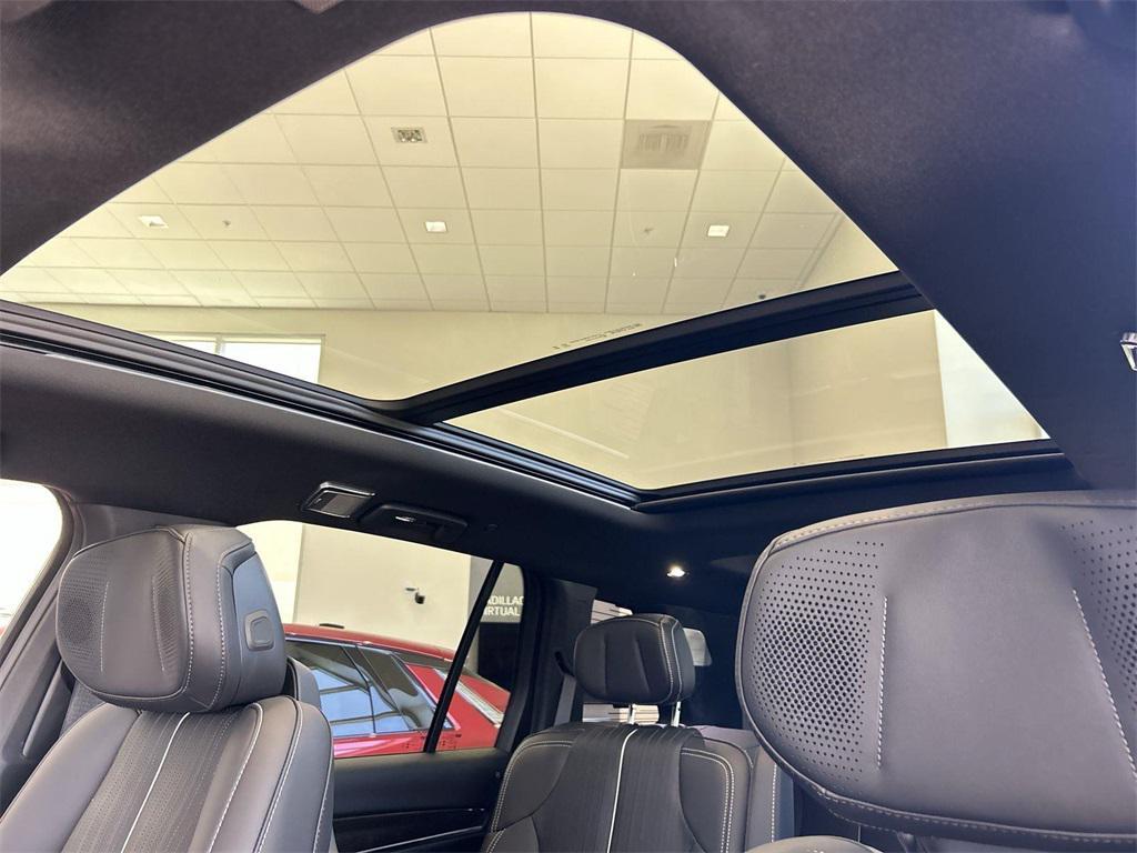 new 2026 Cadillac VISTIQ car, priced at $80,715